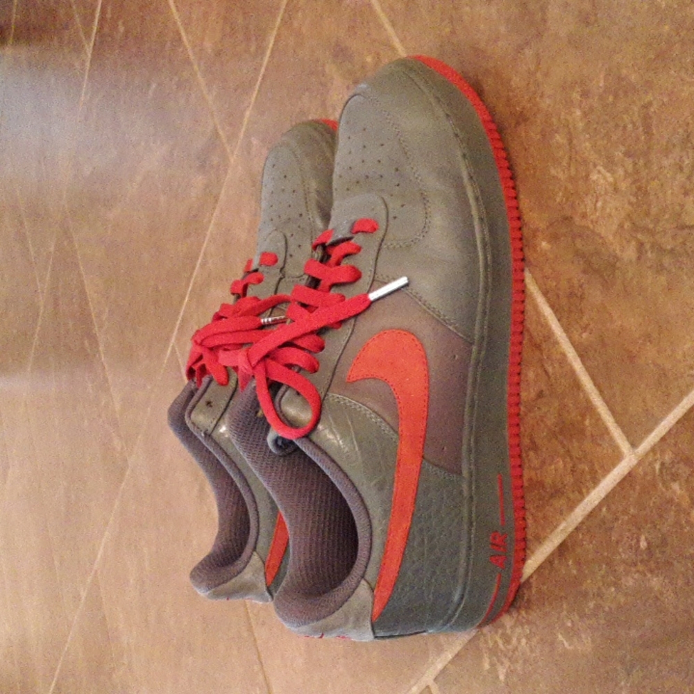 Nike Air Force I, Size 10.5, Grey/Red